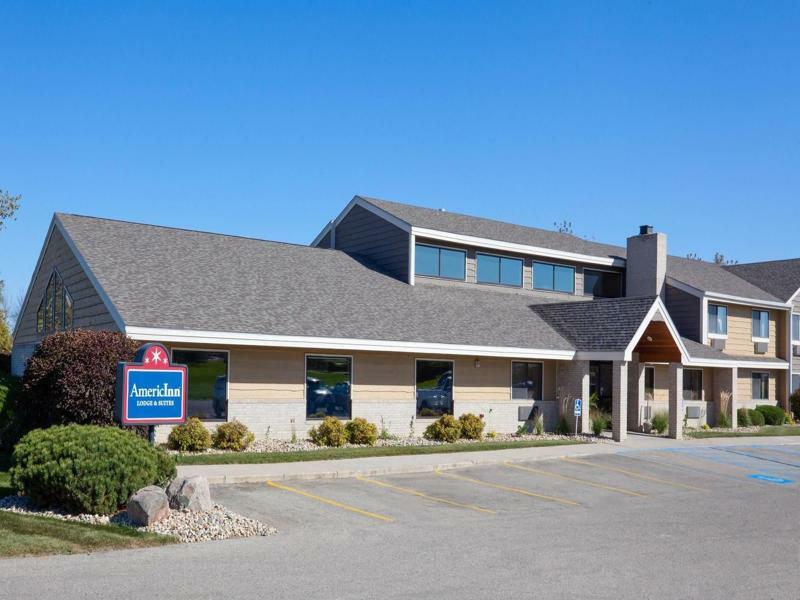 Americinn By Wyndham Clear Lake Exterior photo
